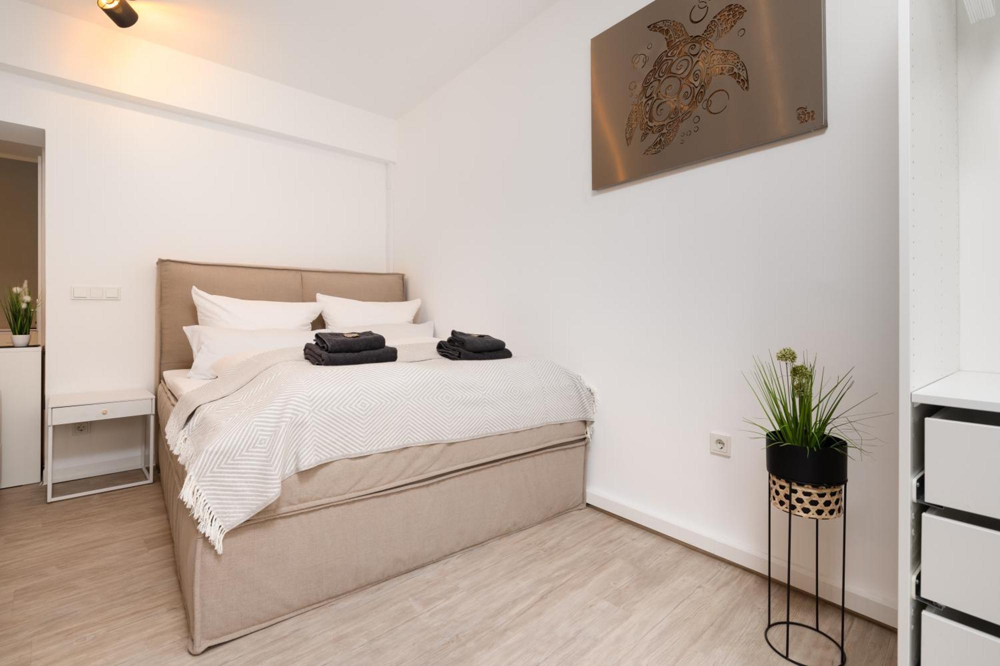 Primero City-Loftdomizil Innenstadt 84Qm Mit Grosser Gemeinschaftsterrasse Augsburgo Exterior foto